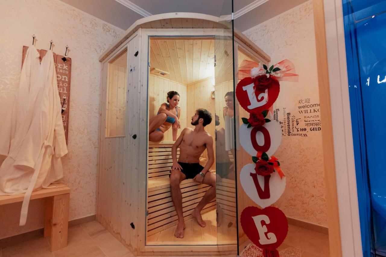 Hotel Aurora Wellness & Spa Тиволи-Терме Экстерьер фото