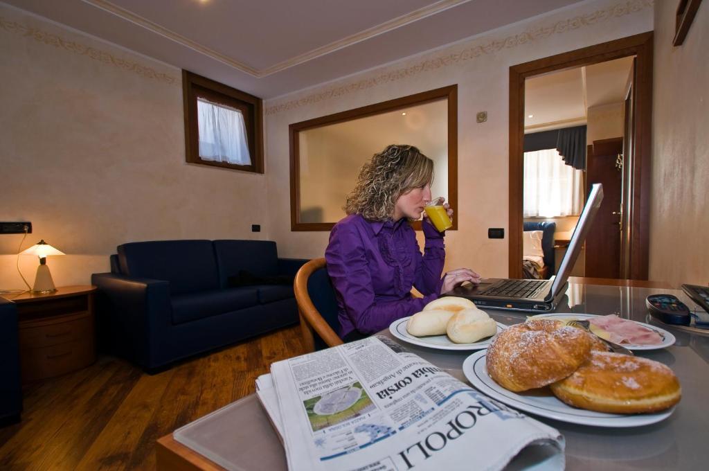 Hotel Aurora Wellness & Spa Тиволи-Терме Номер фото