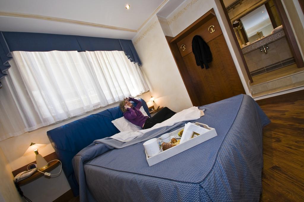 Hotel Aurora Wellness & Spa Тиволи-Терме Номер фото